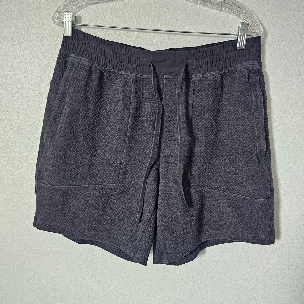 Lululemon At Ease Short Grey Textured Honeycomb M7AI9S Mens XL